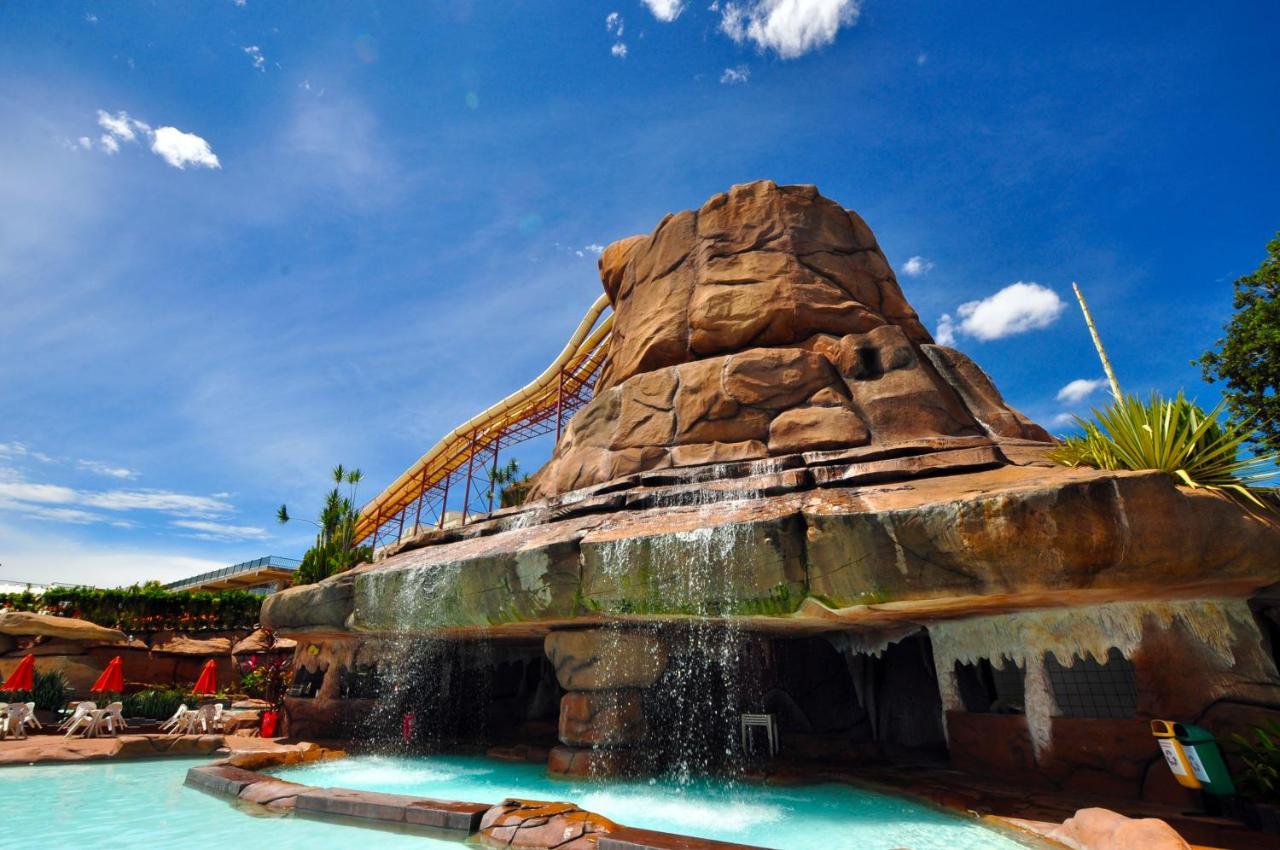 Spazzio Diroma Com Acesso Ao Acqua Park, Splash E Slide Caldas Novas Extérieur photo