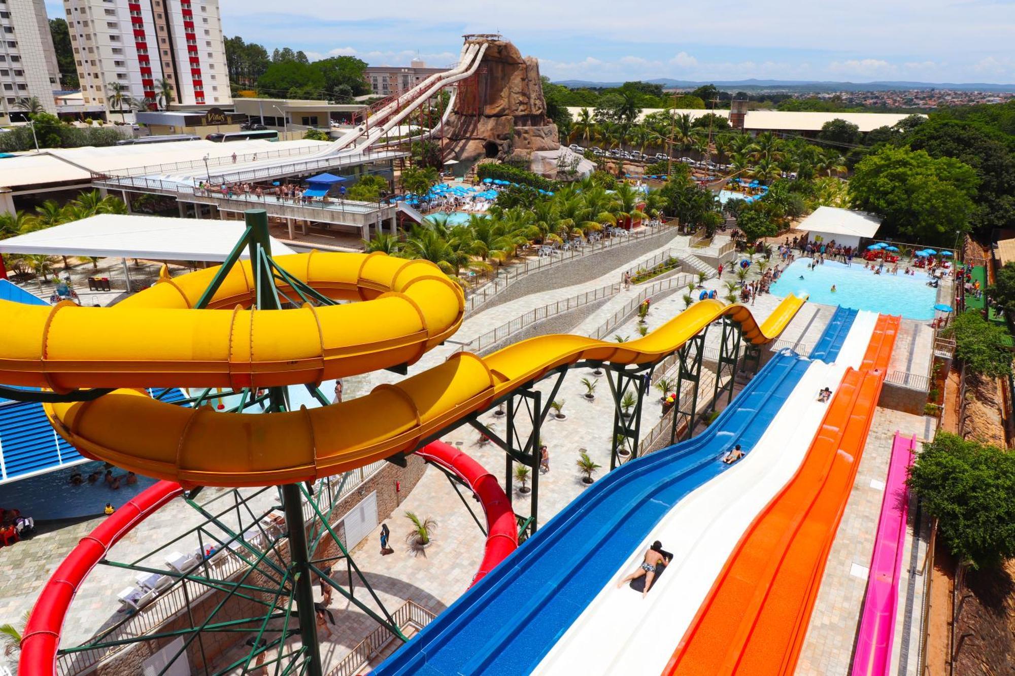Spazzio Diroma Com Acesso Ao Acqua Park, Splash E Slide Caldas Novas Extérieur photo