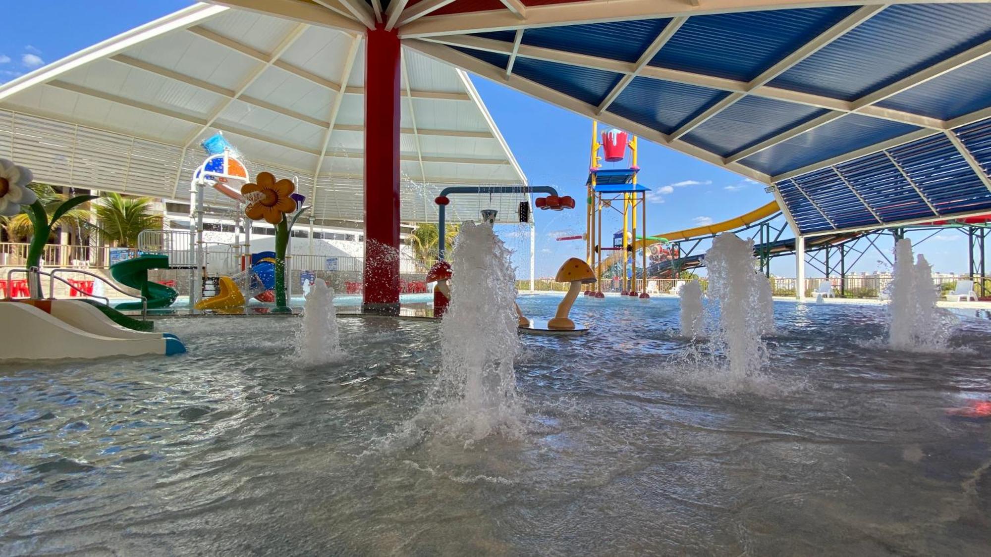 Spazzio Diroma Com Acesso Ao Acqua Park, Splash E Slide Caldas Novas Extérieur photo